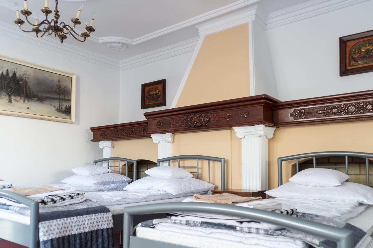 Kaliszki Magic Garden Hostel מראה חיצוני תמונה
