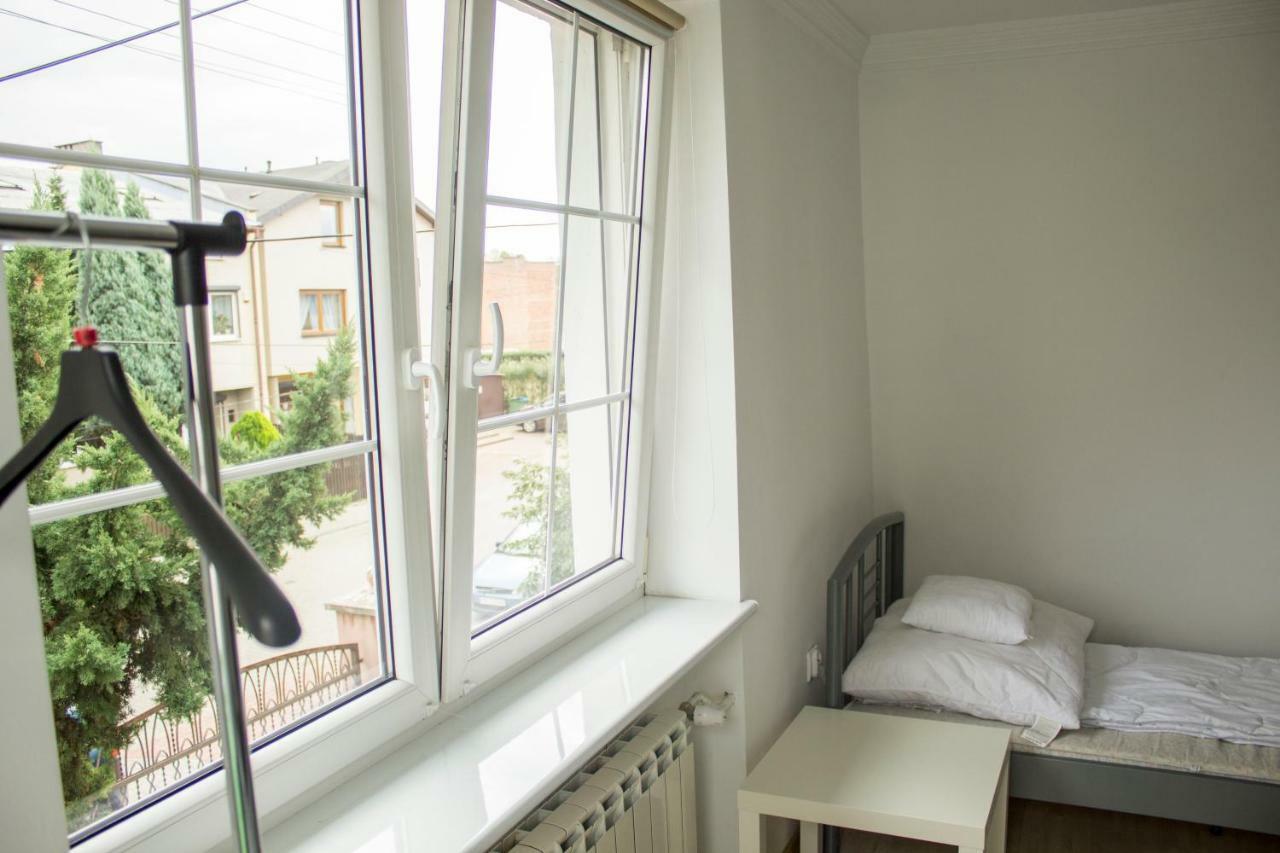 Kaliszki Magic Garden Hostel מראה חיצוני תמונה